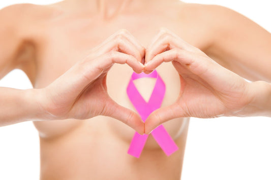 Ladies: Here are 4 reasons not to keep your cellphone in your bra