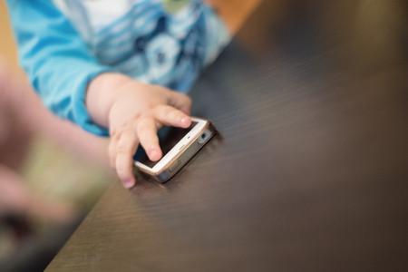 Cell phone and children: any risk?